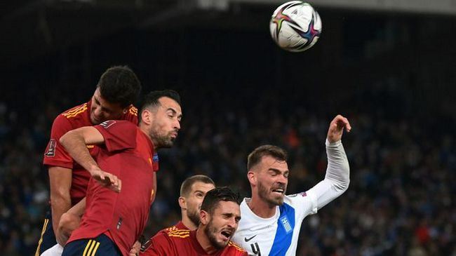 talkSPORT：曼联决定不触发瓦拉内合同中延长一年的选项英媒talkSPORT的报道，曼联已经决定不触发瓦拉内合同中延长一年的选项，在今年夏天成为自由球员之前，瓦拉内现在就可以自由地和海外俱乐部谈判以及预签合同。